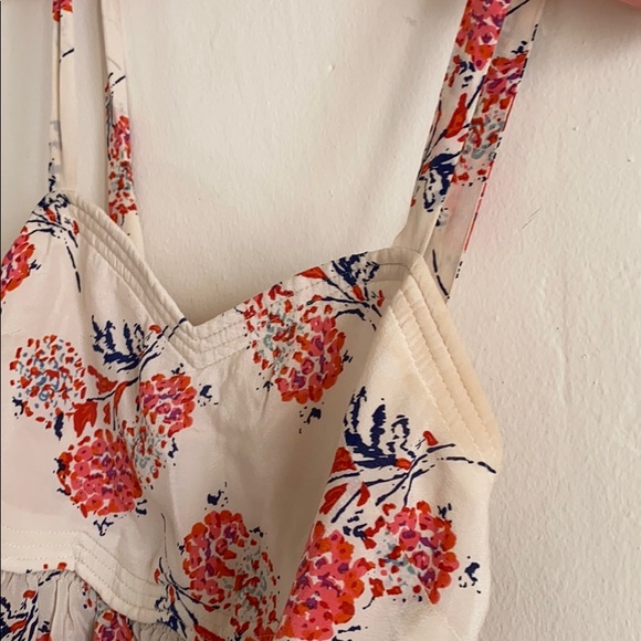 Floral flow top - Picture 3 of 5